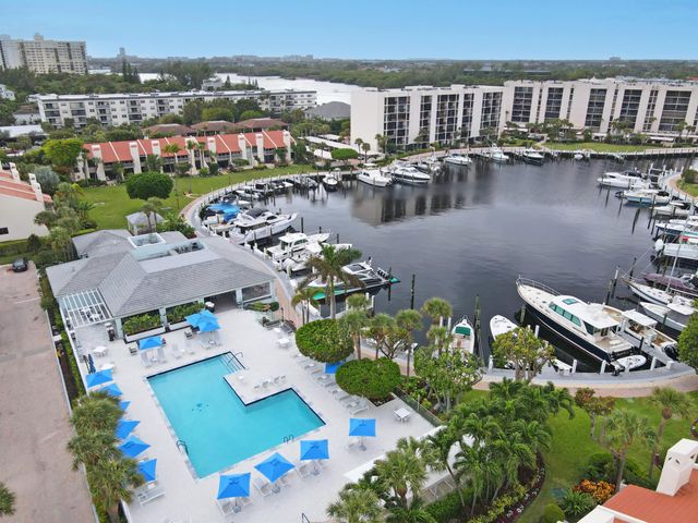 2707 N OCEAN Boulevard D-406, Boca Raton, FL 33431