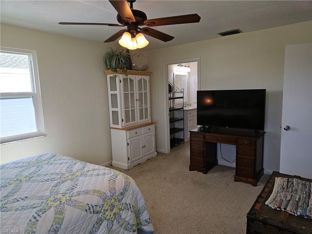 915 North ST, Fort Myers Beach, FL 33931