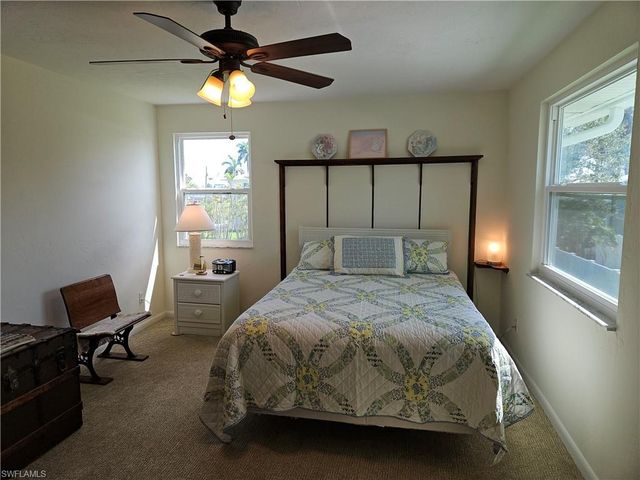 915 North ST, Fort Myers Beach, FL 33931