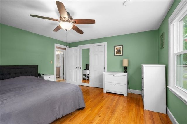 89 Weymouth St, Springfield, MA 01108