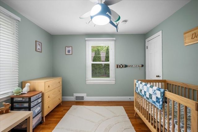 89 Weymouth St, Springfield, MA 01108