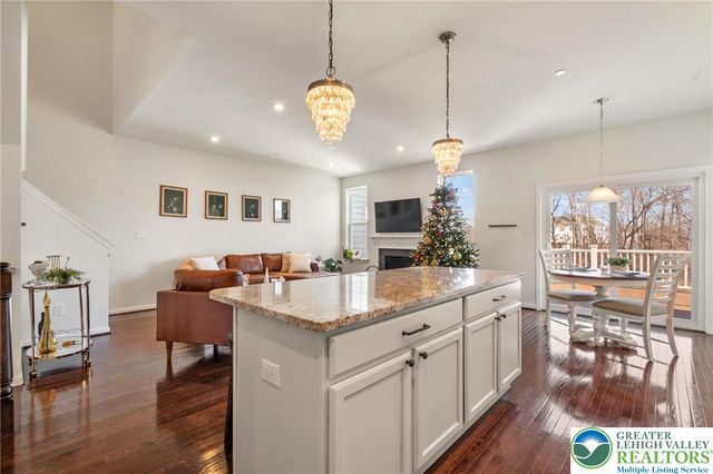 495 Gray Feather Way, Upper Macungie Twp, PA 18104