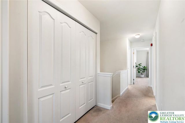 495 Gray Feather Way, Upper Macungie Twp, PA 18104