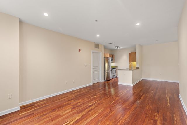 3 Repton Cir 3114, Watertown, MA 02472