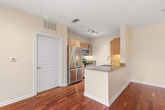 3 Repton Cir 3114, Watertown, MA 02472