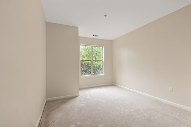 3 Repton Cir 3114, Watertown, MA 02472