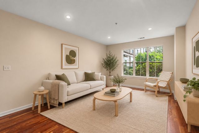 3 Repton Cir 3114, Watertown, MA 02472
