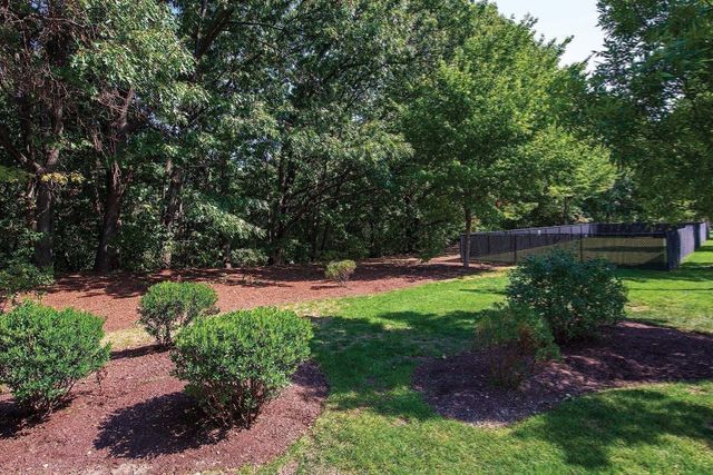 3 Repton Cir 3114, Watertown, MA 02472