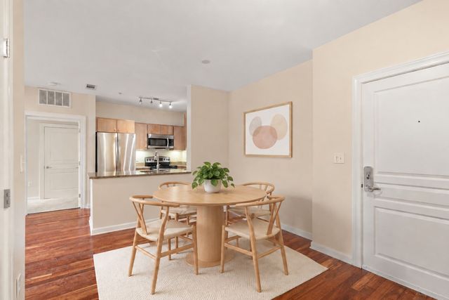 3 Repton Cir 3114, Watertown, MA 02472