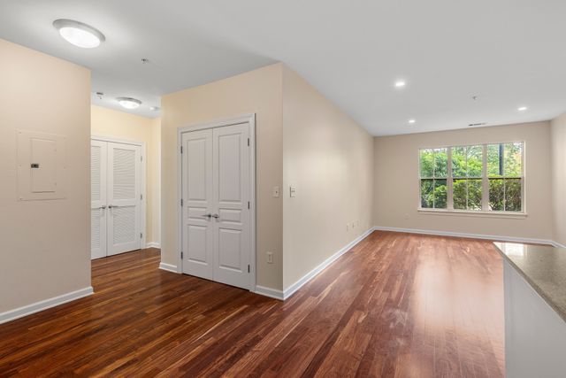 3 Repton Cir 3114, Watertown, MA 02472