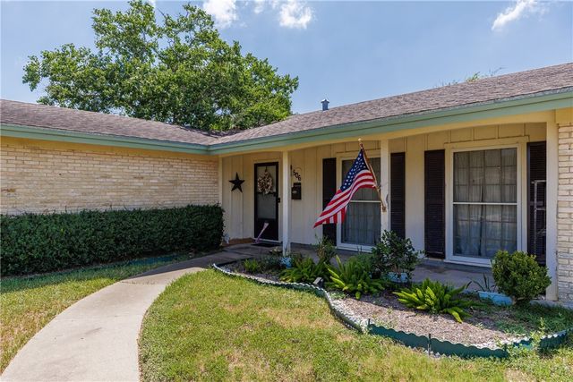 506 Fairfield Dr, Corpus Christi, TX 78412