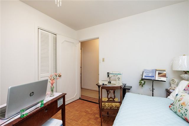 506 Fairfield Dr, Corpus Christi, TX 78412
