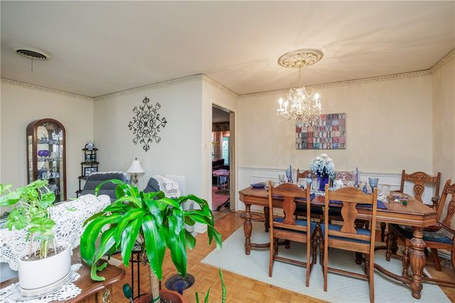 506 Fairfield Dr, Corpus Christi, TX 78412