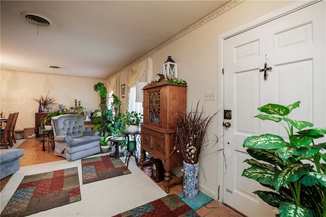 506 Fairfield Dr, Corpus Christi, TX 78412