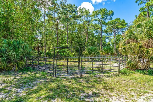 16105 Temple Boulevard, The Acreage, FL 33470