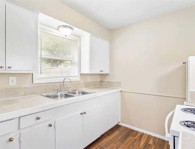 11306 Sageville Drive, Houston, TX 77089