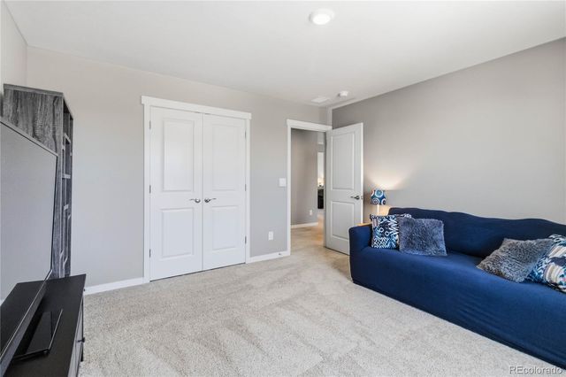 5008 Cattle Cross Lane, Castle Rock, CO 80104