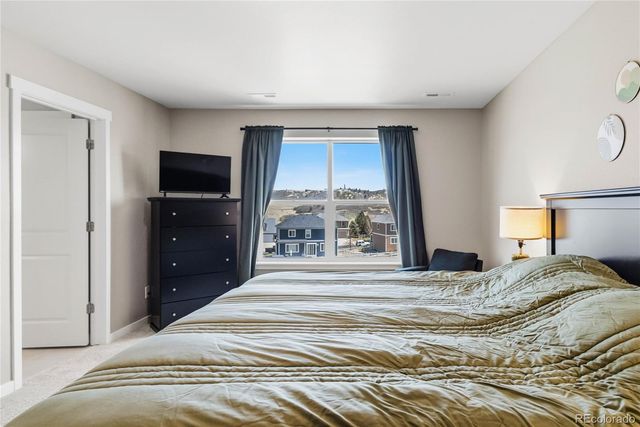 5008 Cattle Cross Lane, Castle Rock, CO 80104