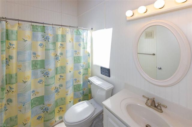 3617 Sandfiddler RD, Virginia Beach, VA 23456