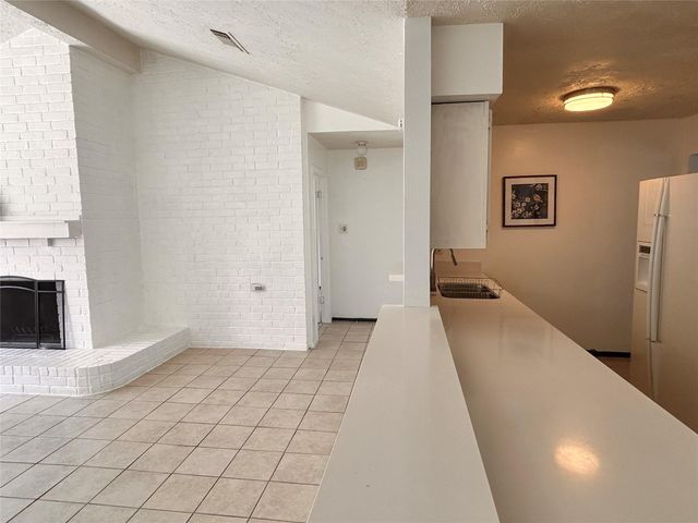 10502 Long River Drive, Sugar Land, TX 77498