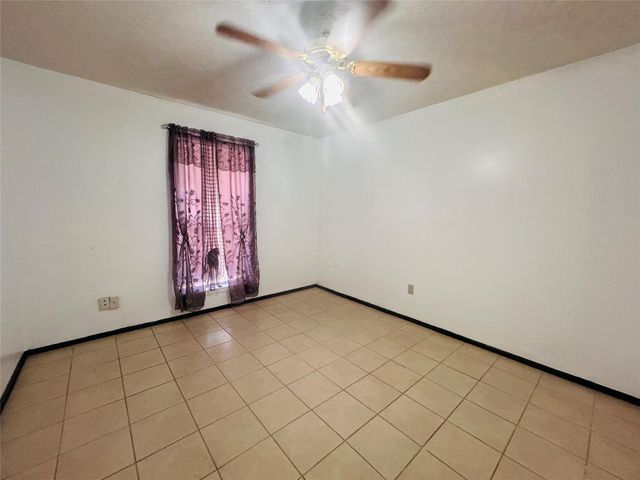 10502 Long River Drive, Sugar Land, TX 77498