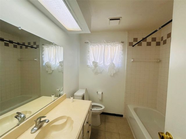 10502 Long River Drive, Sugar Land, TX 77498