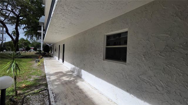 3360 Spanish Moss Terrace 104, Lauderhill, FL 33319