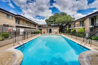 10224 Regal Oaks Drive D, Dallas, TX 75230