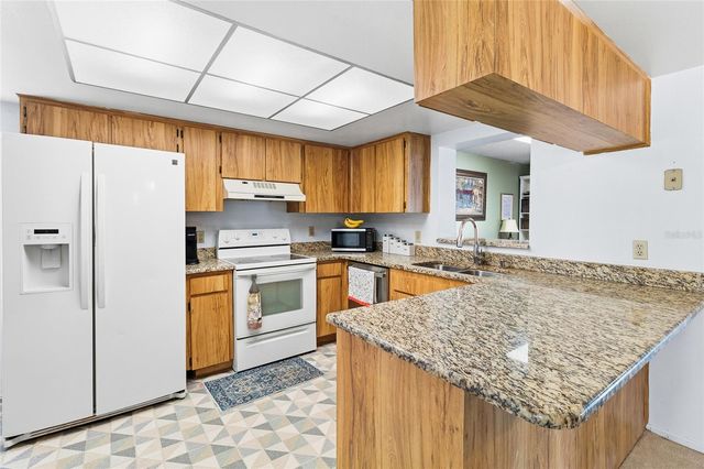 7401 121ST TERRACE, Largo, FL 33773