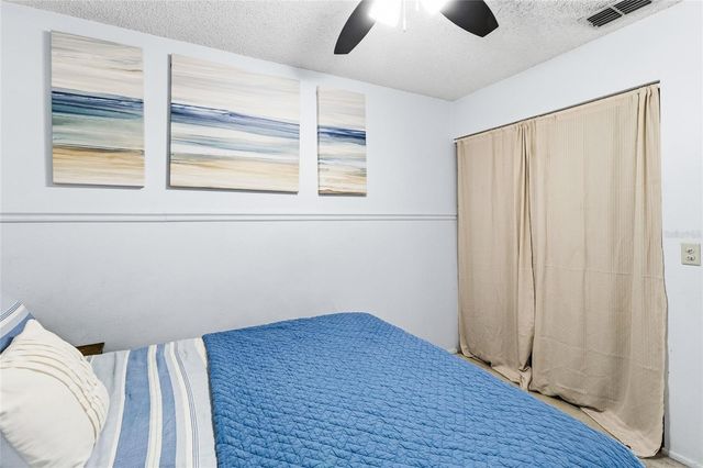 7401 121ST TERRACE, Largo, FL 33773