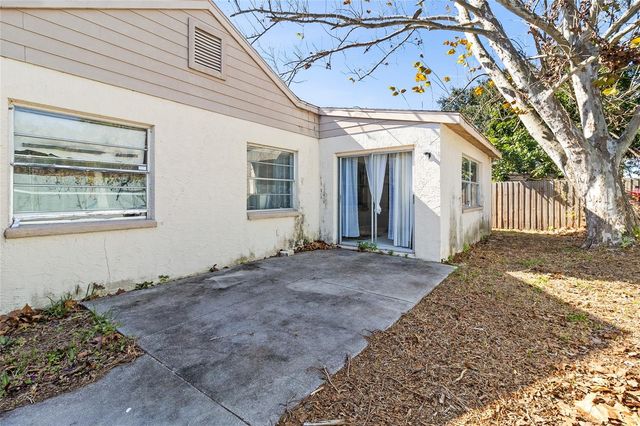 7401 121ST TERRACE, Largo, FL 33773