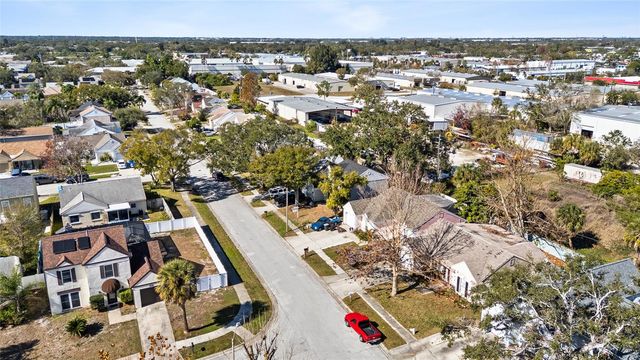 7401 121ST TERRACE, Largo, FL 33773