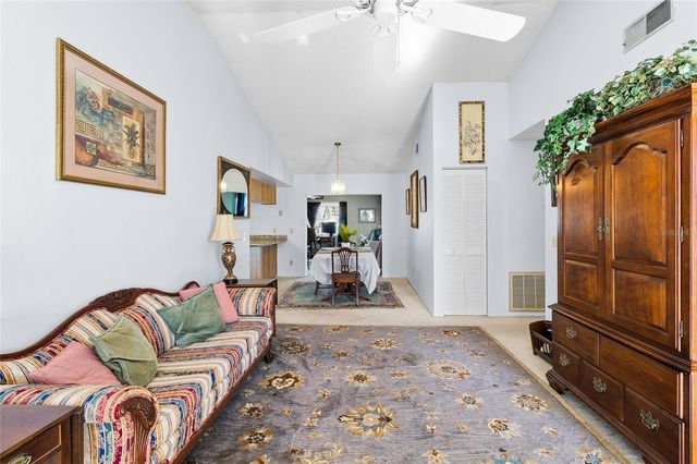 7401 121ST TERRACE, Largo, FL 33773