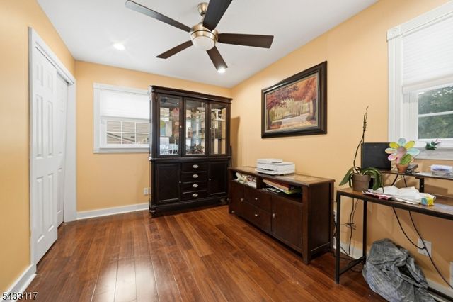 52 Barbara Dr, Pompton Lakes Boro, NJ 07442