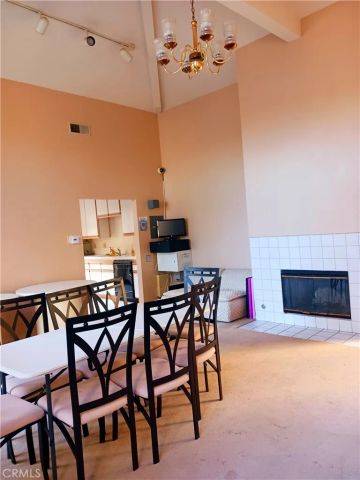 3605 E Anaheim 225, Long Beach, CA 90804