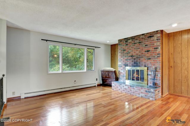 3003 Kerry Circle, Anchorage, AK 99504