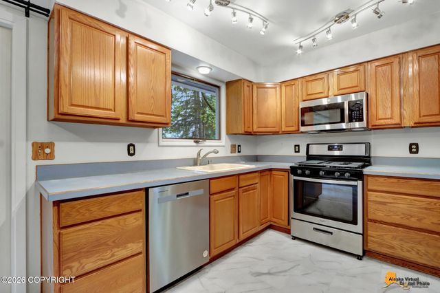 3003 Kerry Circle, Anchorage, AK 99504