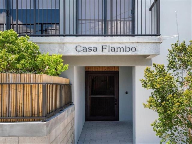 1053 NW 29th Street, Miami, FL 33127
