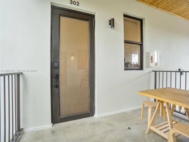 1053 NW 29th Street, Miami, FL 33127