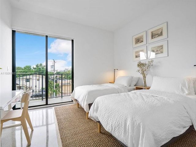 1053 NW 29th Street, Miami, FL 33127
