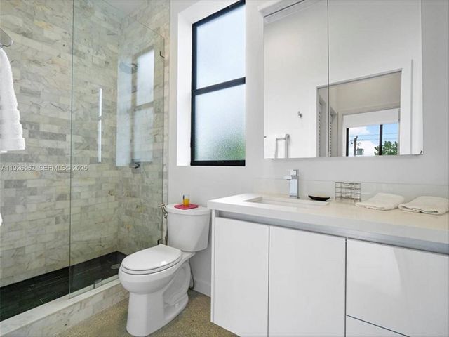 1053 NW 29th Street, Miami, FL 33127