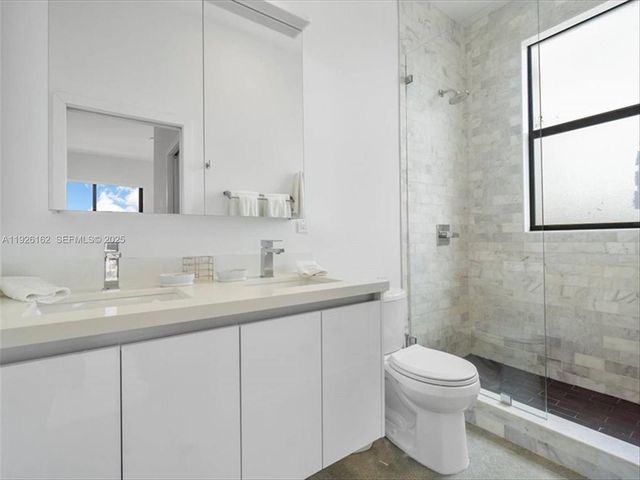 1053 NW 29th Street, Miami, FL 33127