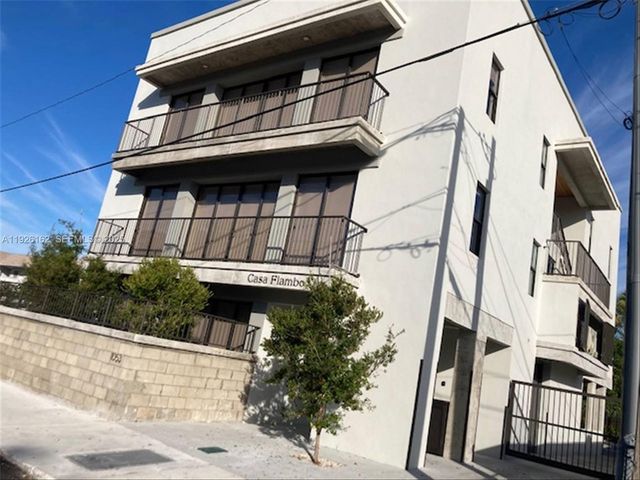 1053 NW 29th Street, Miami, FL 33127
