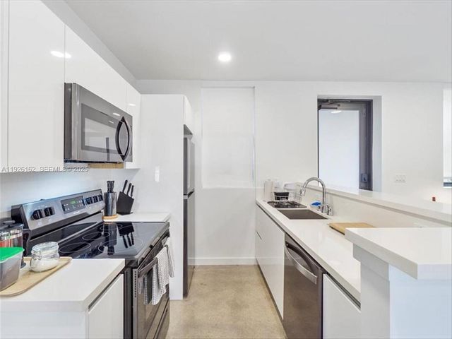 1053 NW 29th Street, Miami, FL 33127