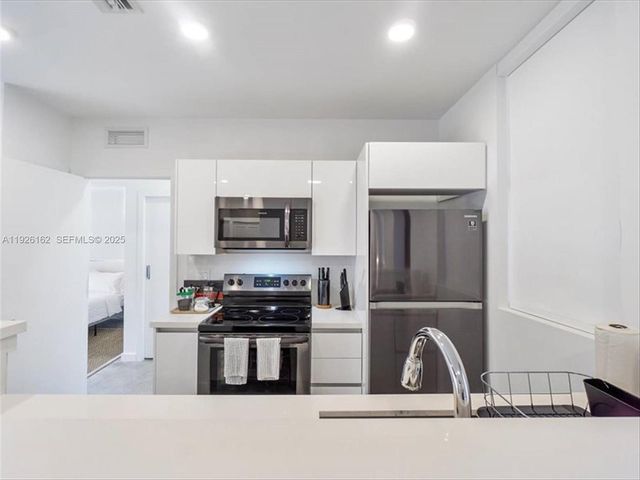 1053 NW 29th Street, Miami, FL 33127