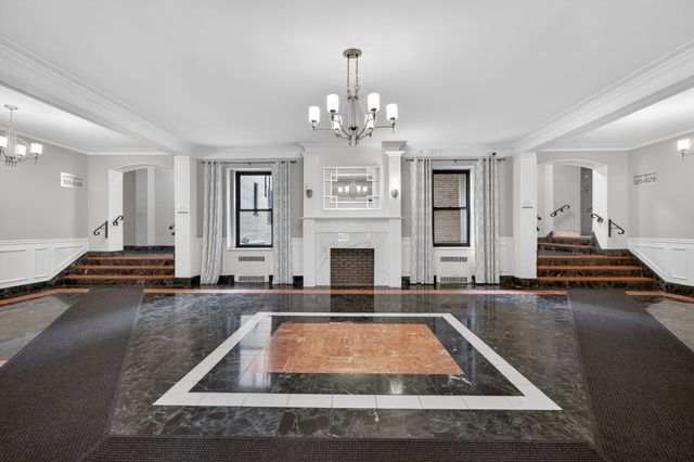 3535 75th St Apt 524, New York City, NY 11372