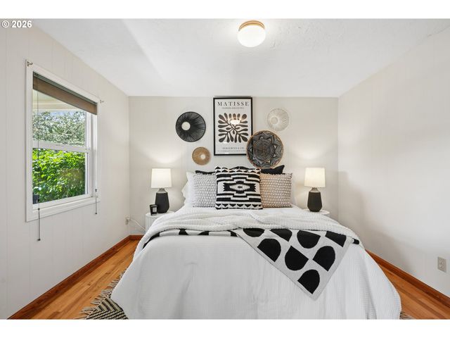 4911 Ne 13TH Ave, Portland, OR 97211