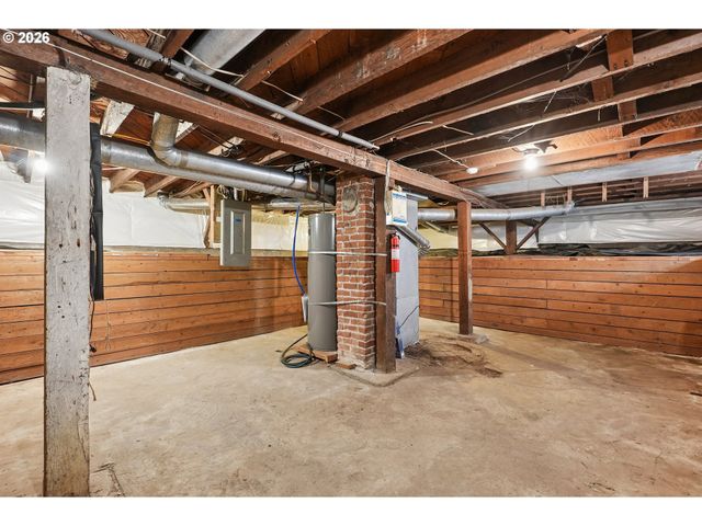 4911 Ne 13TH Ave, Portland, OR 97211