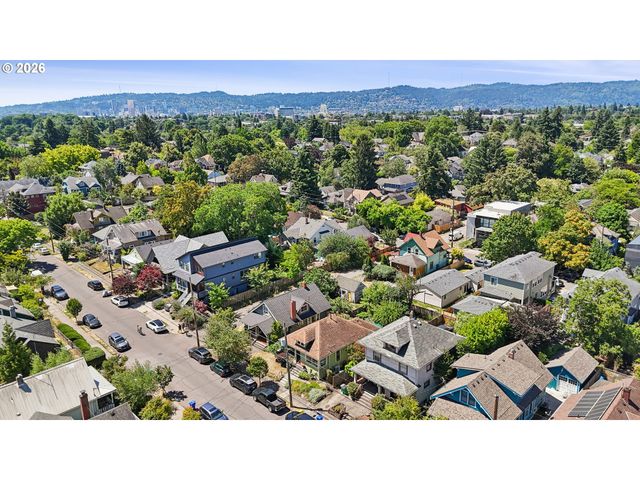 4911 Ne 13TH Ave, Portland, OR 97211