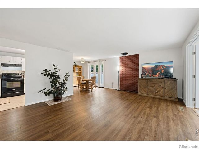 127 Placer Avenue, Longmont, CO 80504